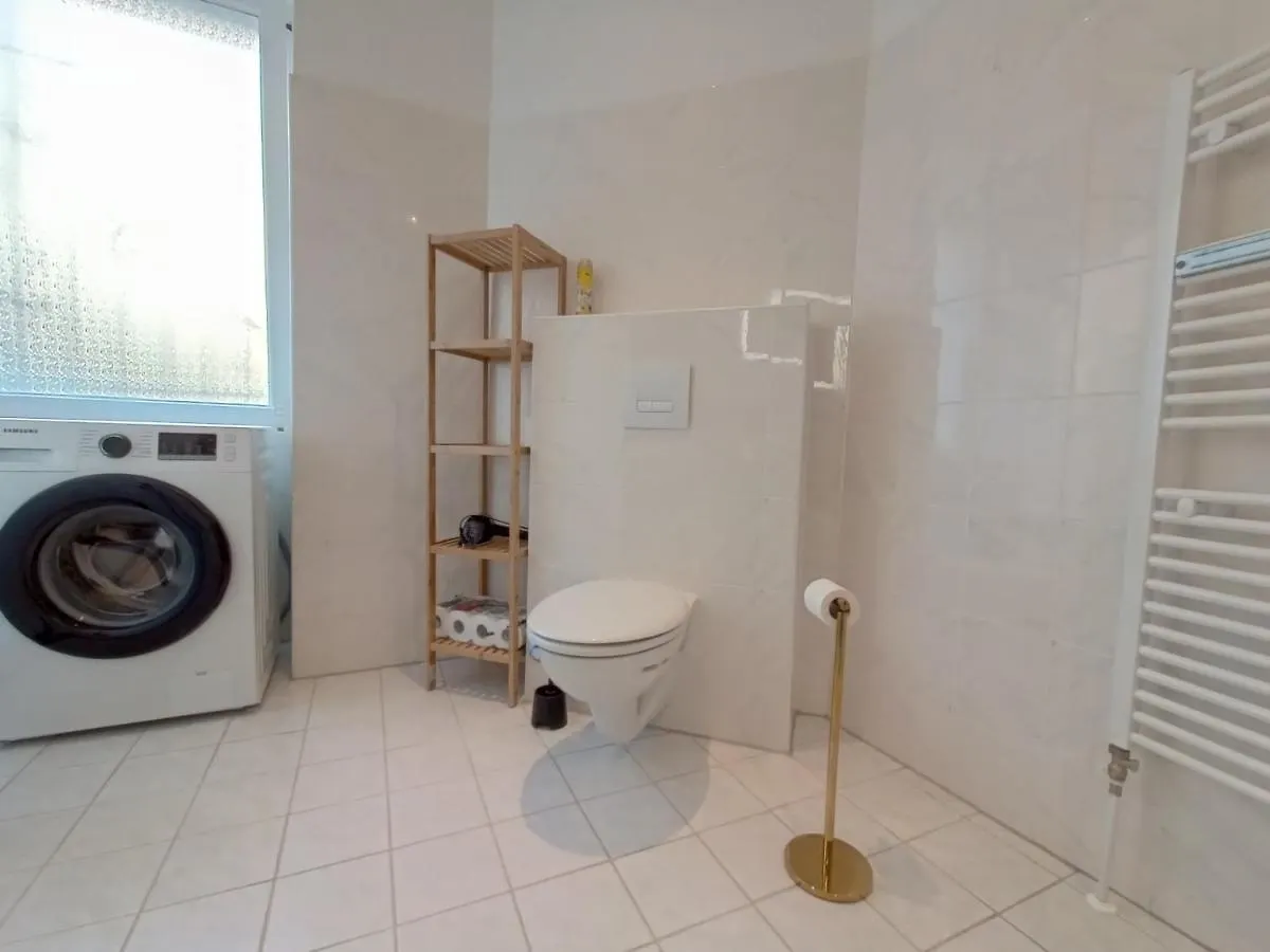 Central 2 Bedroom Apartment In Kreuzberg Berlín